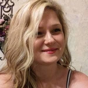 Meet your Posher, Kandy